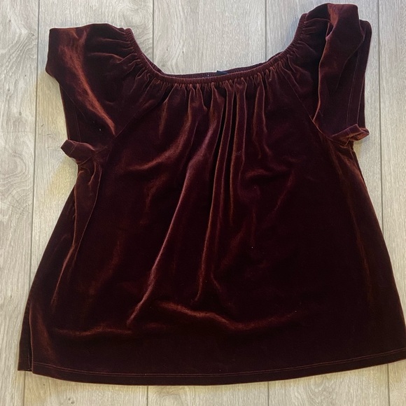Gap Off The Shoulder Velvet Top - Picture 2 of 3